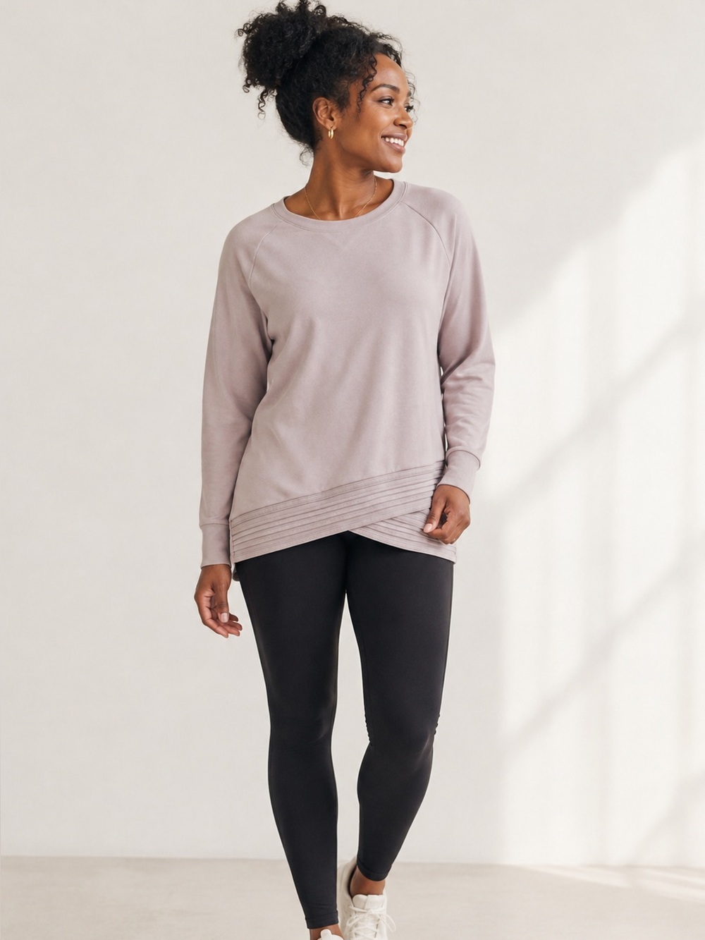 Athleta Crossover Ribbed Hem Sweatshirt M Taupe Blush Soft Pullover Cozy